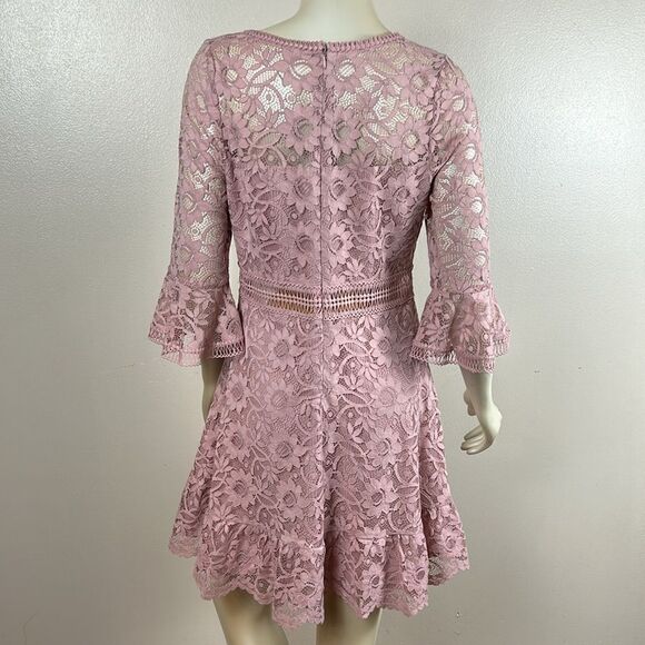 New BB Dakota Love On Top Floral Lace Dress (Color Mauve Rose) Size 10 - Picture 8 of 11